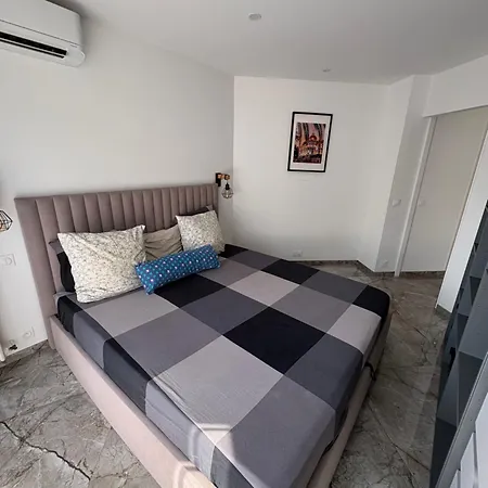 아파트 Modern Apartment, Air Conditioning, Balcony Liberation 니스
