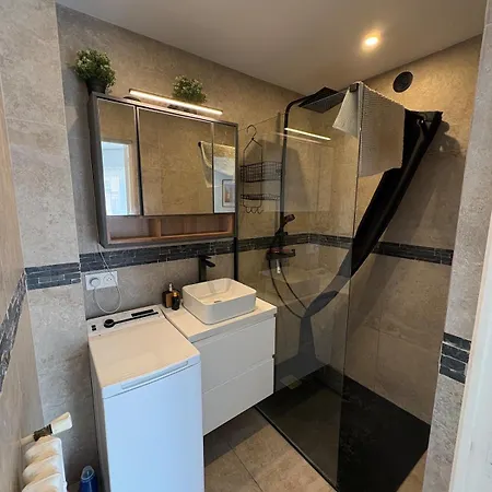 Modern Apartment, Air Conditioning, Balcony Liberation 아파트 *